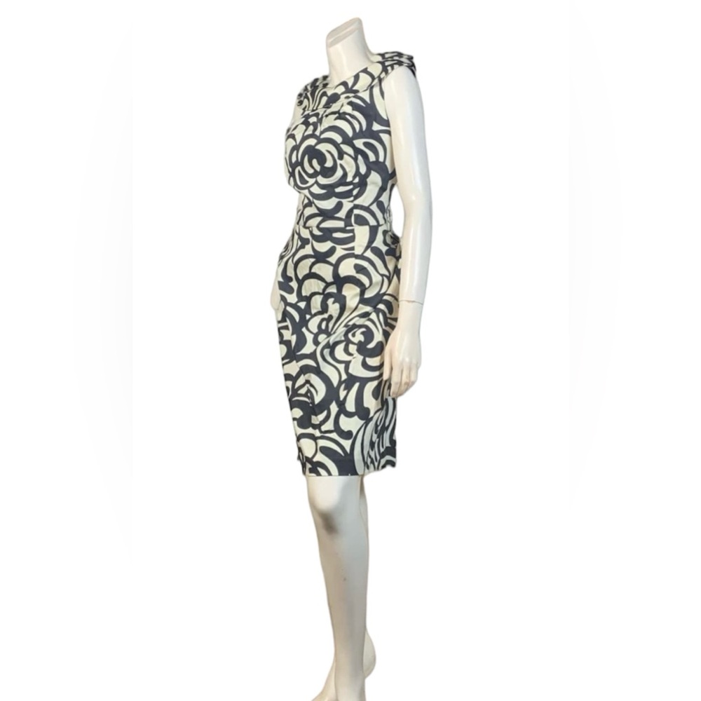 Vintage 1980’s R&K Originals Beautiful Flower/Swirl Pattern Dress NWT